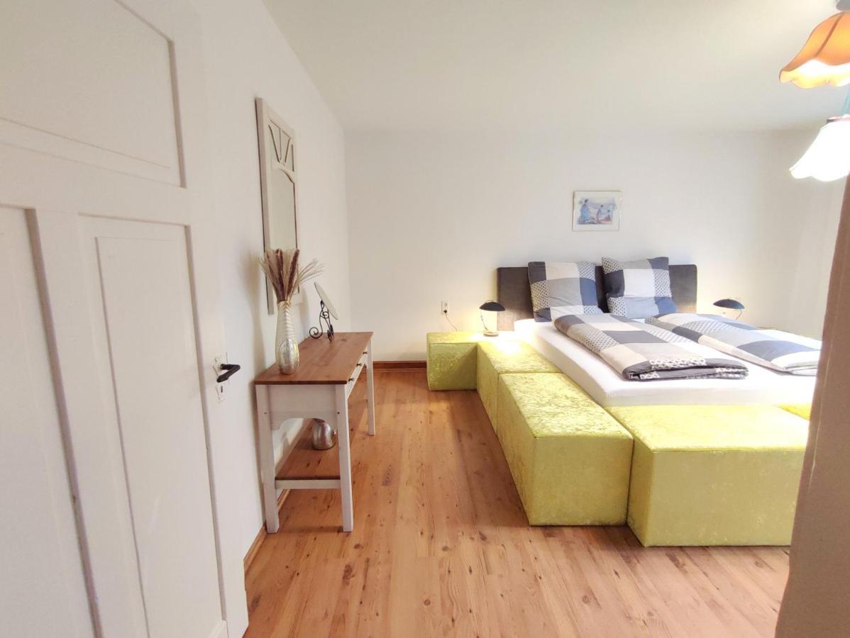 Haus Mediterran - Gemuetliches Ferienhaus 130 M² Fuer Max. 7 Personen Mit Balkon Und Garten Am Bodensee Radolfzell am Bodensee Buitenkant foto