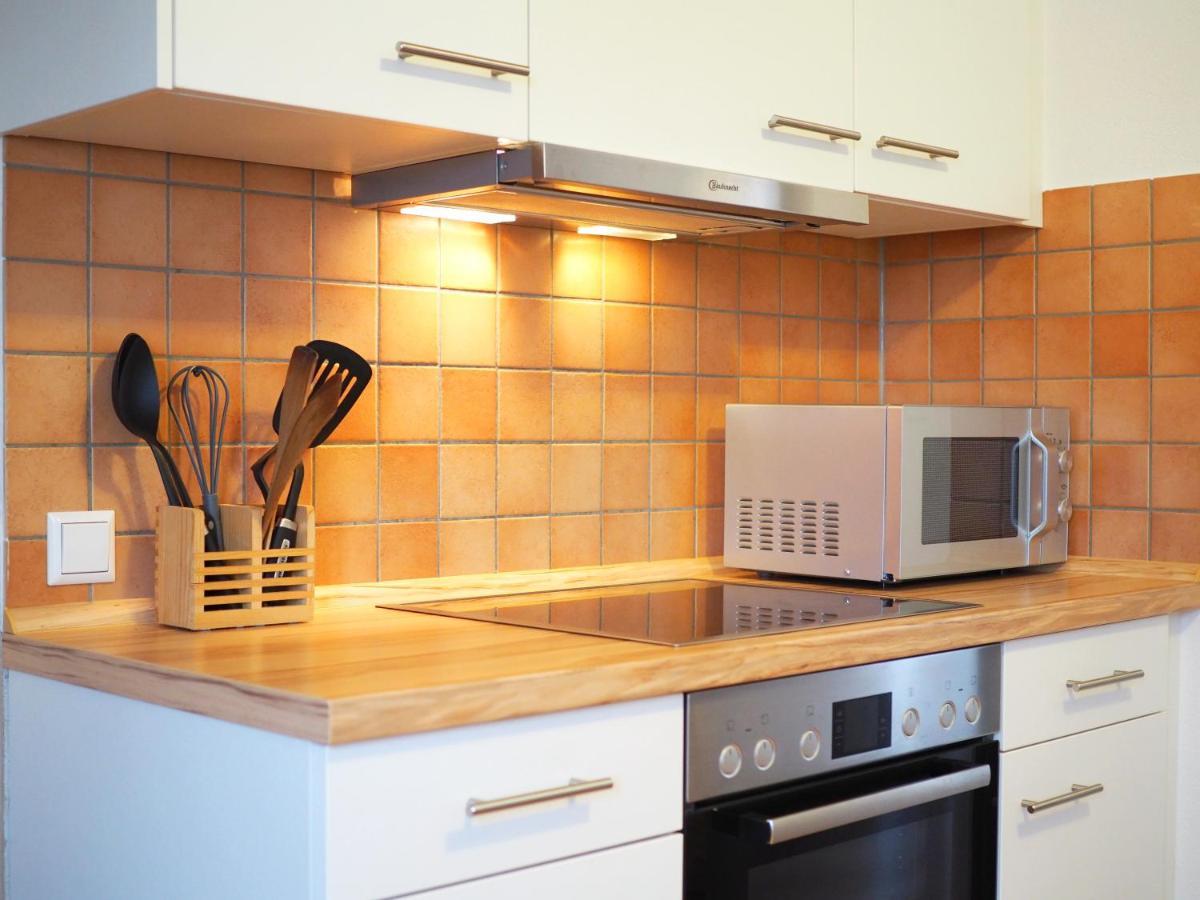 Haus Mediterran - Gemuetliches Ferienhaus 130 M² Fuer Max. 7 Personen Mit Balkon Und Garten Am Bodensee Radolfzell am Bodensee Buitenkant foto