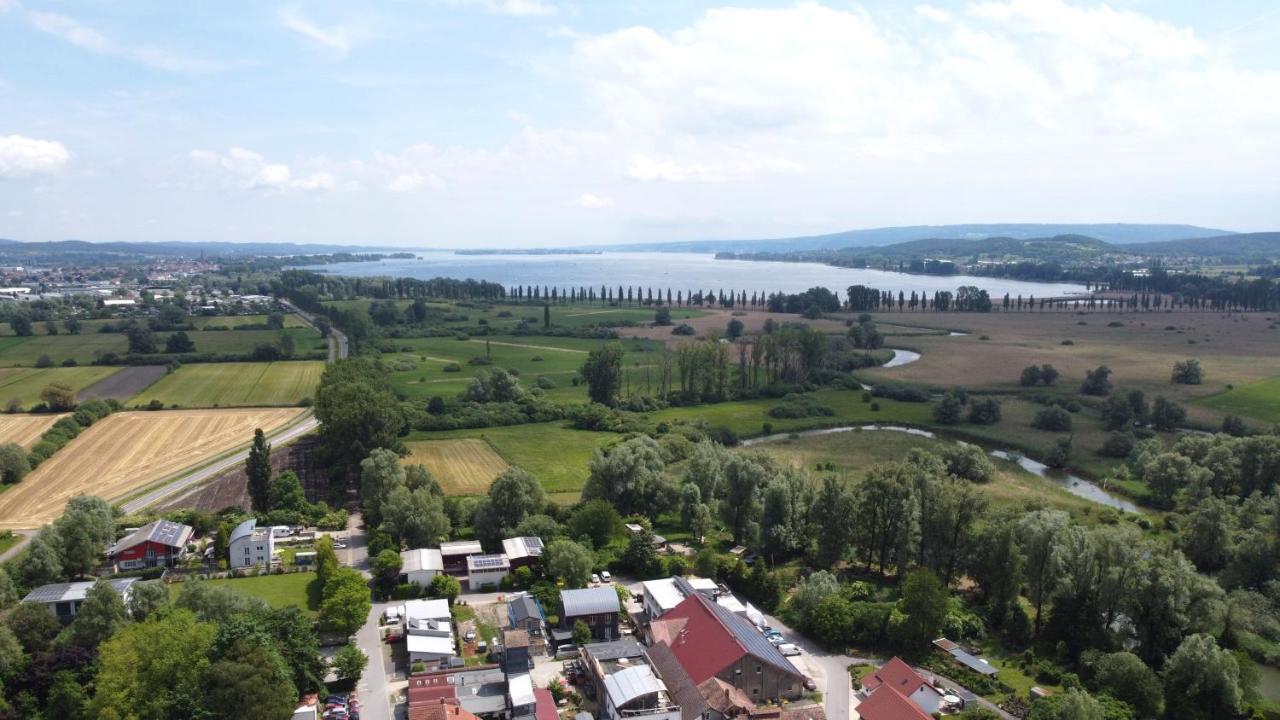 Haus Mediterran - Gemuetliches Ferienhaus 130 M² Fuer Max. 7 Personen Mit Balkon Und Garten Am Bodensee Radolfzell am Bodensee Buitenkant foto