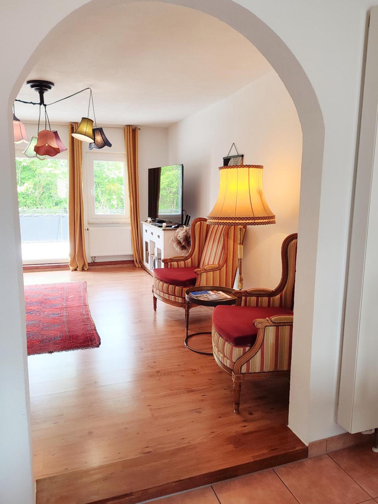 Haus Mediterran - Gemuetliches Ferienhaus 130 M² Fuer Max. 7 Personen Mit Balkon Und Garten Am Bodensee Radolfzell am Bodensee Buitenkant foto